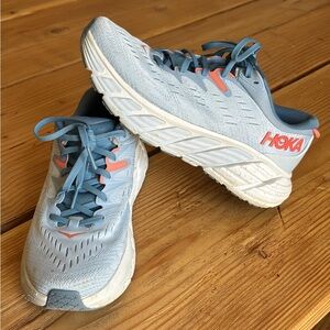 Women’s Hokas size 8.5